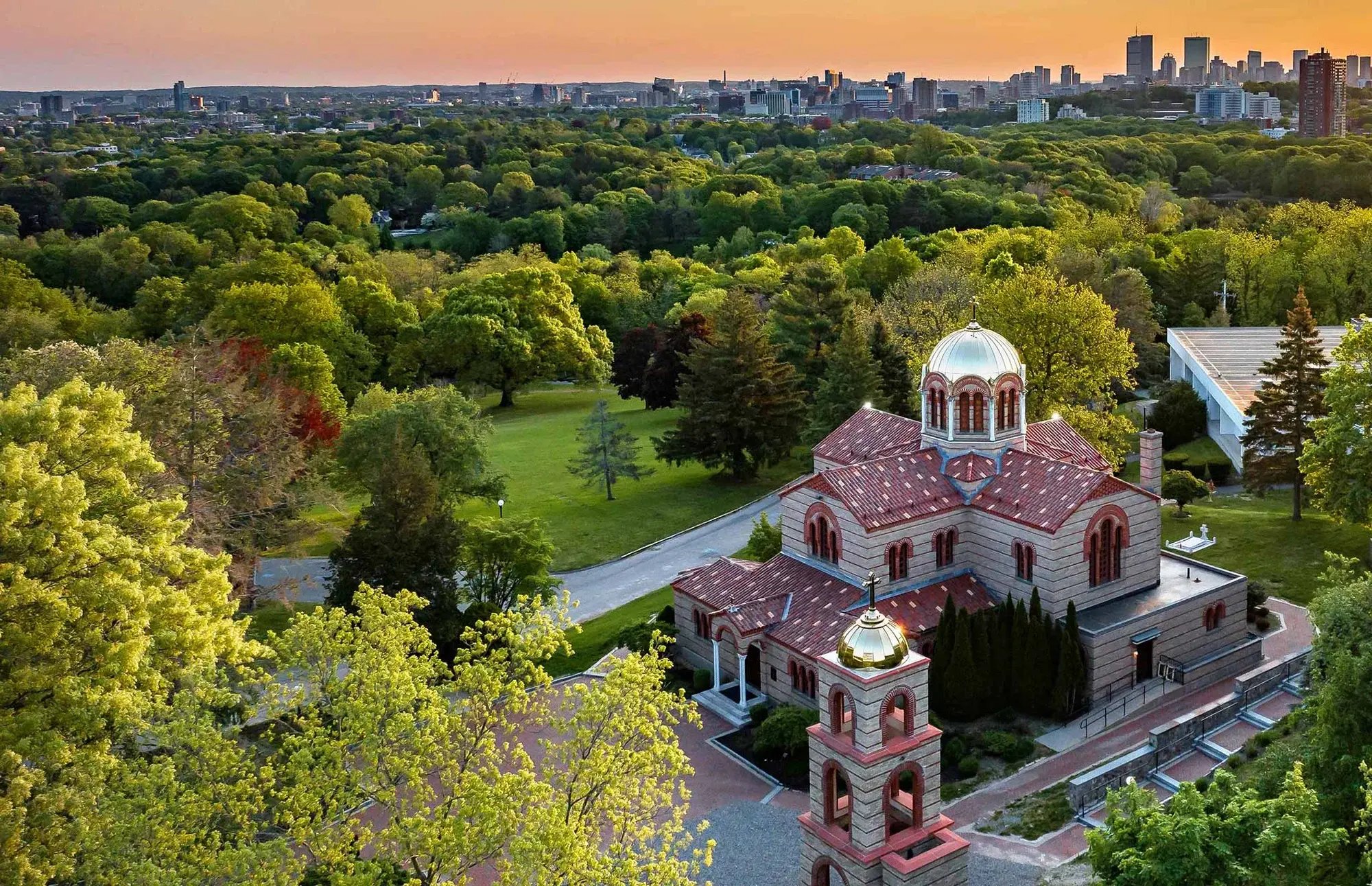 Holy Cross Chapel and Campus